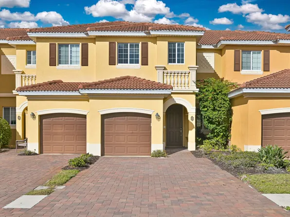 10120 Tin Maple Dr Unit 19, Estero, FL 33928