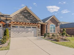 194 Dunvegan Ln, Burlington, NC 27215