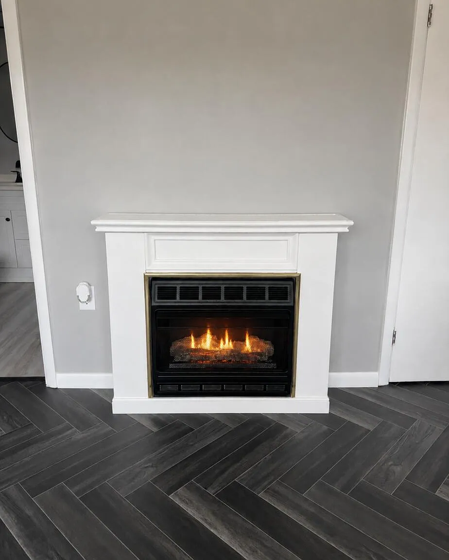 3 bed, 1.5 bath, 1600 sqft, $2,000 — Photo 3