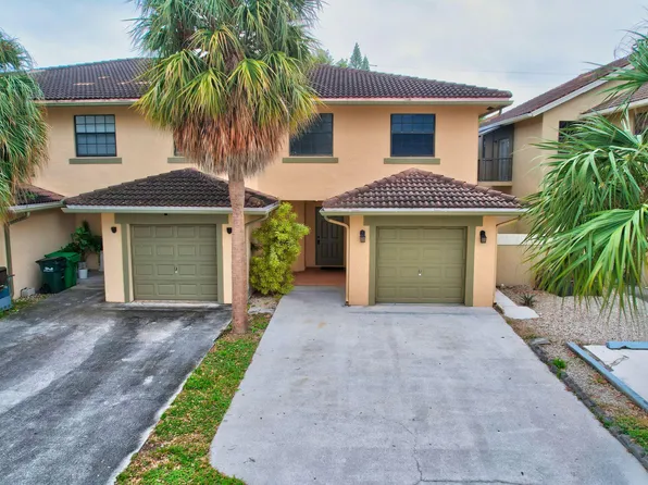 244 Avenue L, Delray Beach, FL 33483