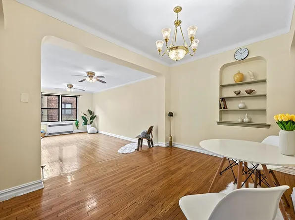 3535 75th St APT 522, Flushing, NY 11372