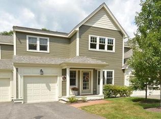 3 Lowell Dr, Hopkinton, MA 01748