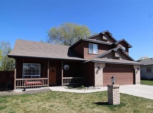 2310 S Stonehedge Dr, Nampa, ID 83686
