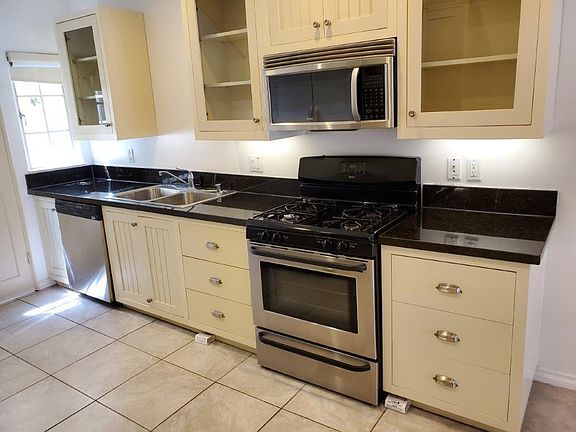 5th image of 355 S McCarty Dr APT 102