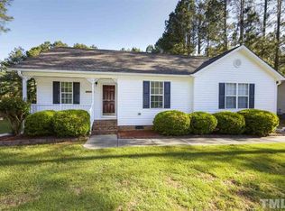 476 Spaniel Ln, Clayton, NC 27520