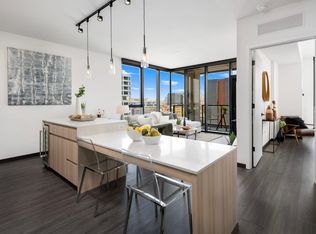 1407 W Randolph St #2001, Chicago, IL 60607