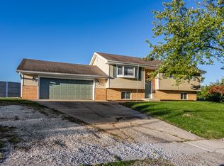 407 Ada Ln, Beech Grove, IN 46107