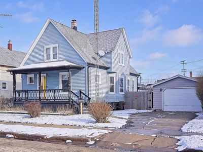 6701 29th AVENUE, Kenosha, WI, 53143