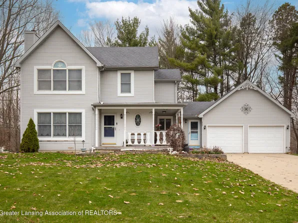 6284 Berner Ct, Grand Ledge, MI 48837