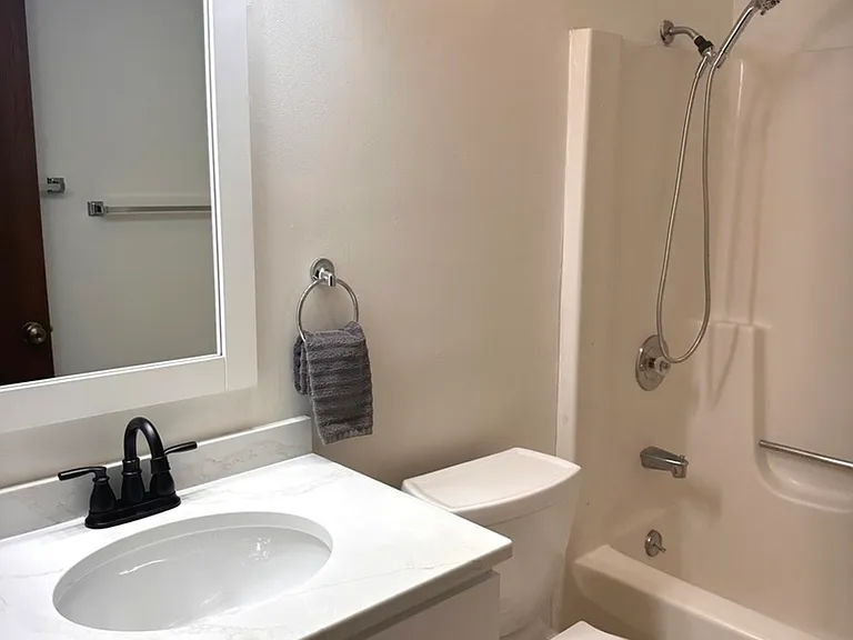 313 South Ave — Photo 8