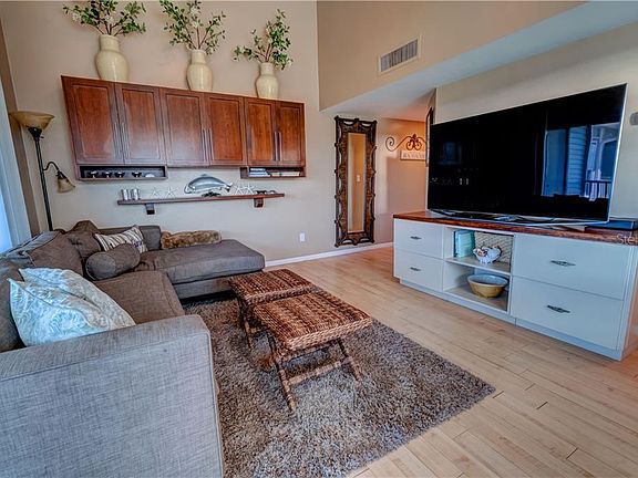 5th image of 7442 Palm Island Dr #3621