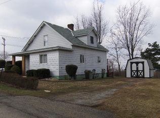 1318 Wickerham Dr, Monongahela, PA