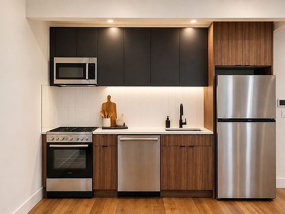 4th image of 3018 Farragut Rd #5B