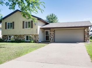 8670 81st St S, Cottage Grove, MN 55016