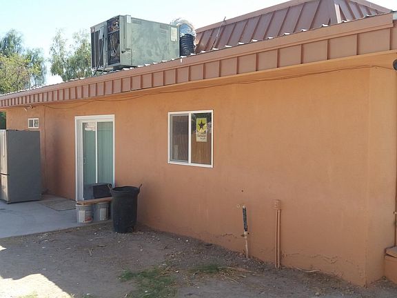 2nd image of 1946 E Hacienda Ave