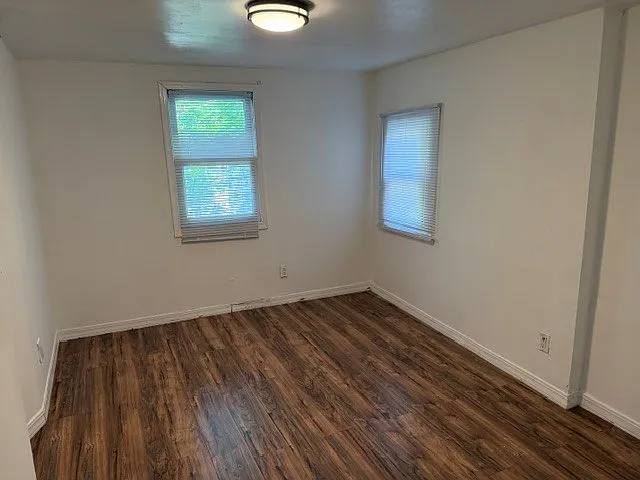 336 Brook St — Photo 8