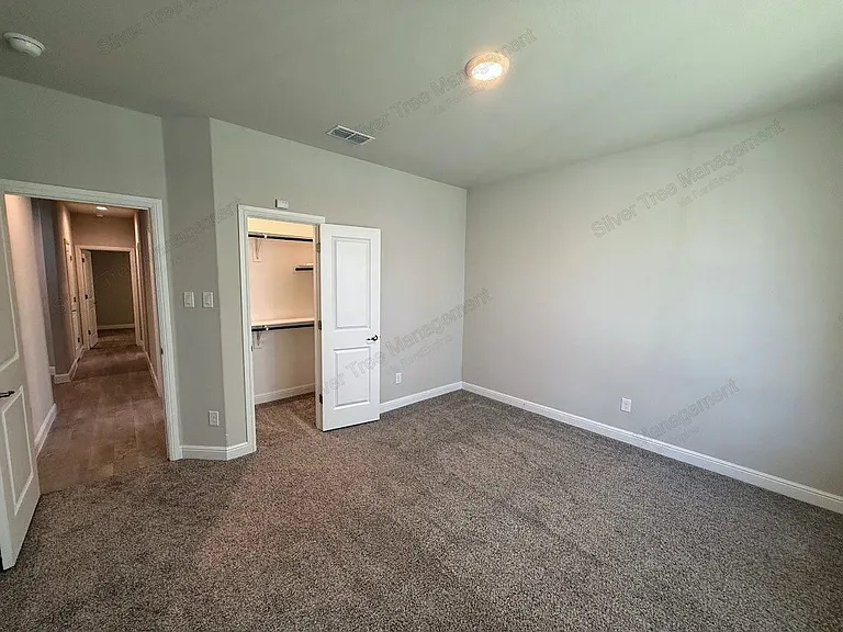 10921 Rockchapel Dr — Photo 24