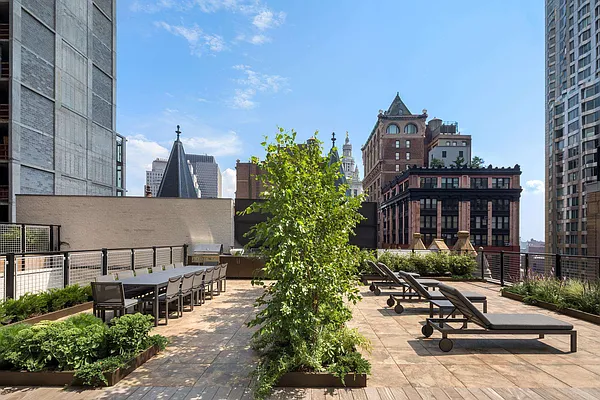 Sold by Douglas Elliman | media 23