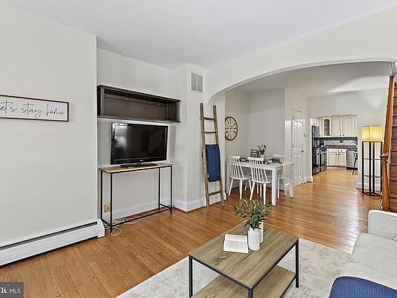 3rd image of 1703 Belt St