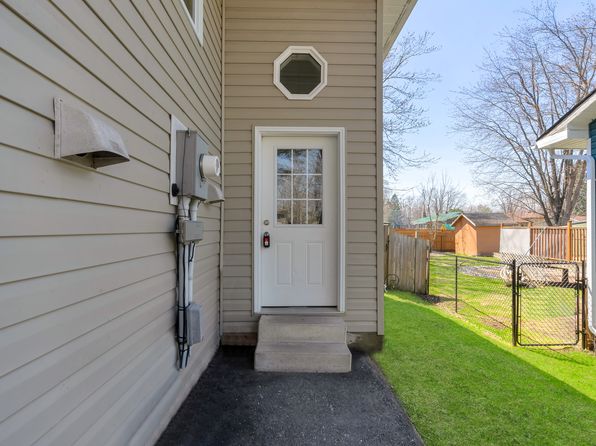 3414 Lee Ave #2, Severn, ON L3V 0V8