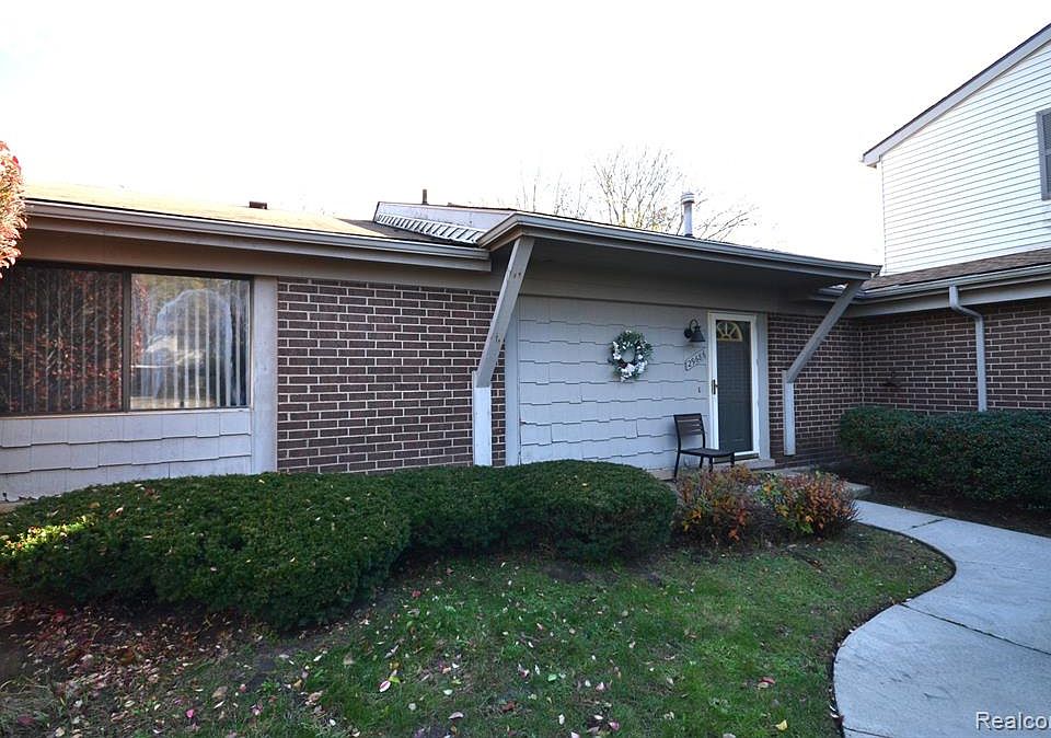 29686 Farmbrook Villa Ct, Southfield, MI 48034 Zillow