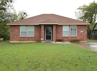 1329 Honor Dr, Desoto, TX 75115