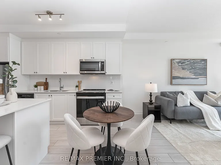 55 Duke St W #310 — Photo 10