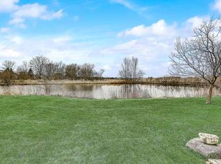 1100 N Fairbrook Dr, Waunakee, WI 53597