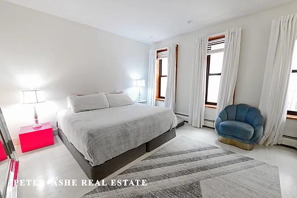 Rented by Peter Ashe | media 6