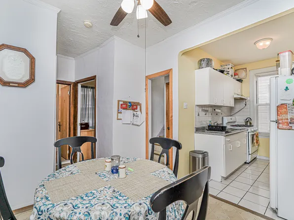 2321 East 24th Street image 7 of 29