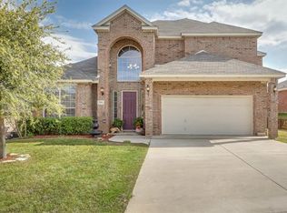918 Azalea Ct, Burleson, TX 76028