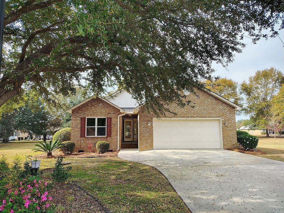 1st image of 13 Lake Arbu Dr