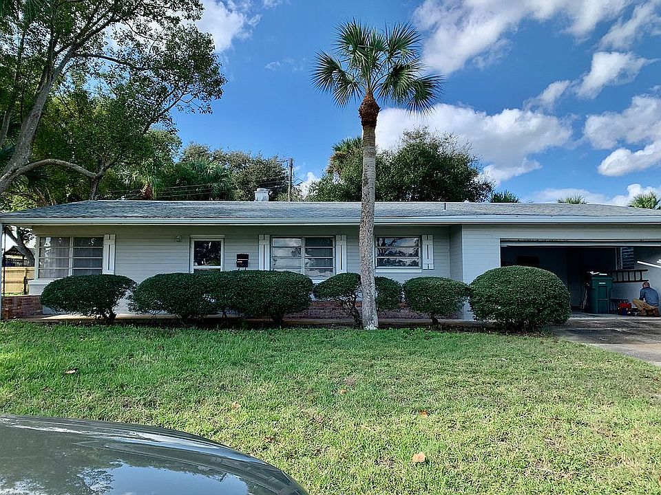 1st image of 1706 Areca Way