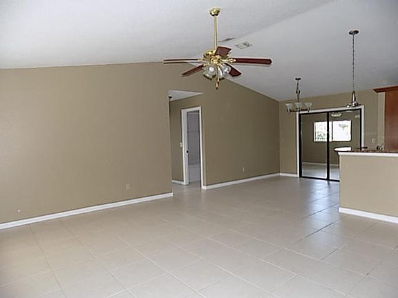 2nd image of 385 SE Wallace Terr