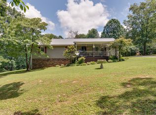 294 Deerwood Rd, Hohenwald, TN 38462