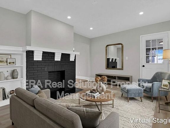 2nd image of 1120 Cole St