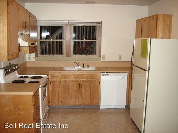 2nd image of 312 E 16th Ave