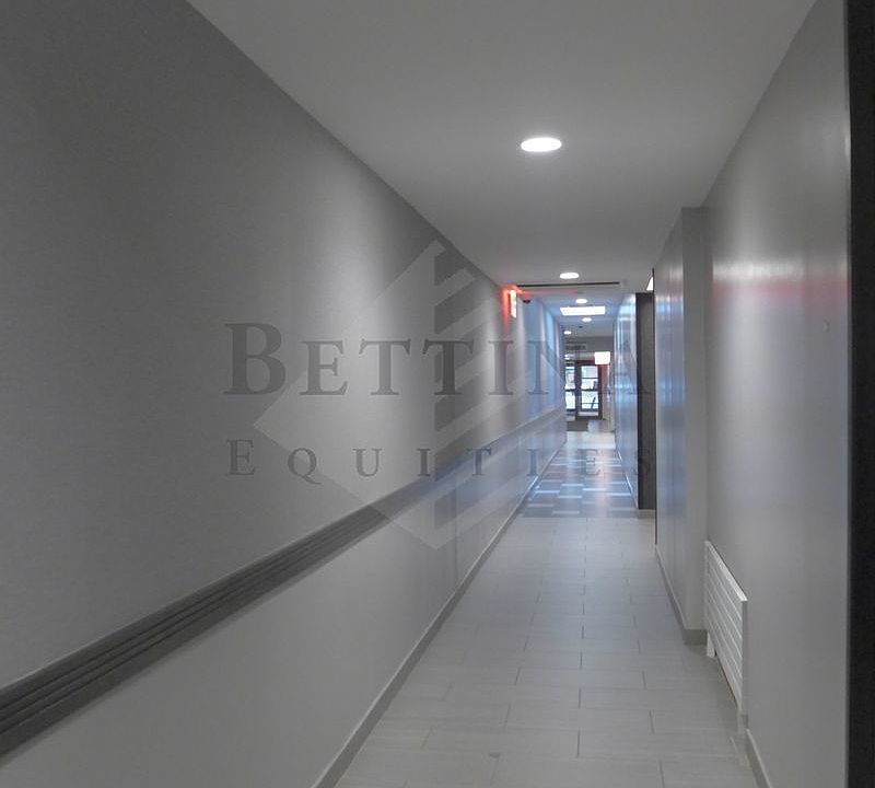 1st image of 225 E 85th St APT 403