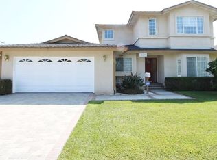15892 Wicklow Ln, Huntington Beach, CA 92647