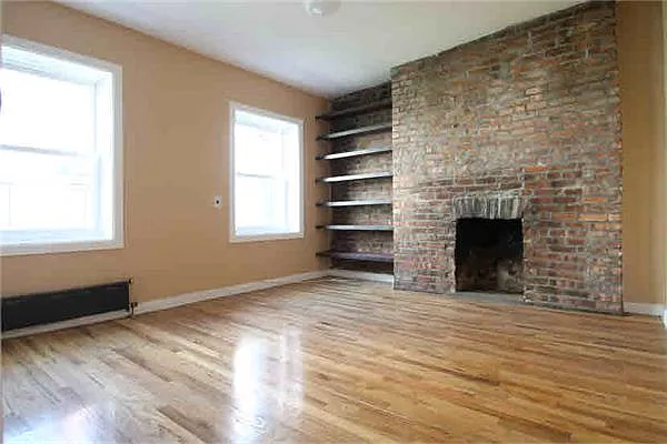 Rented by Space Marketing Shop | media 4