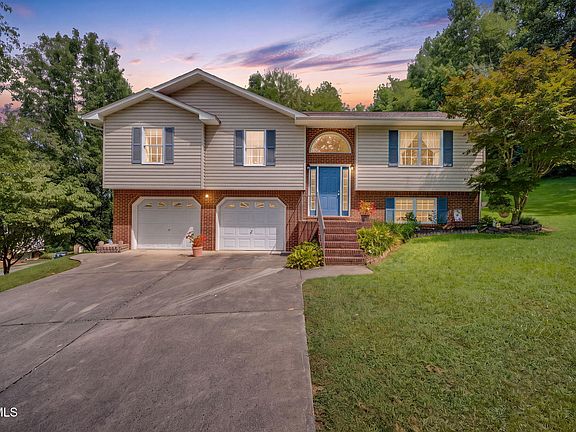 2nd image of 263 Mountain View Dr