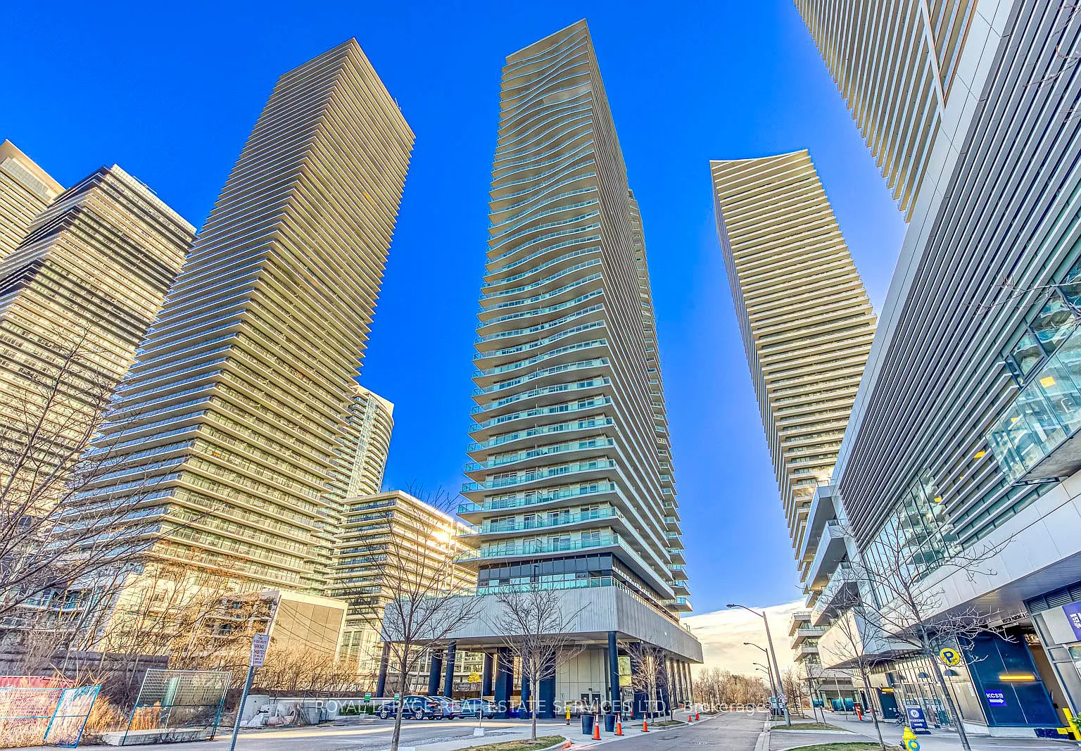 3 bed, $4,200 — Photo 1