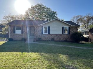 816 Ember Lake Dr, Nashville, TN 37214