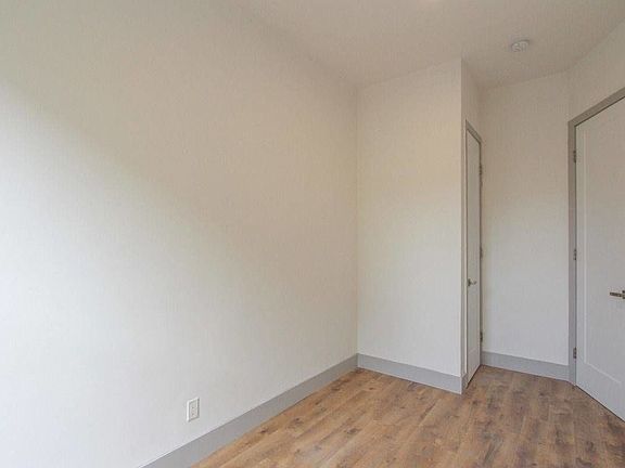 4th image of 1961 Madison Ave #2DD