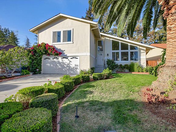 2nd image of 739 Bamboo Dr