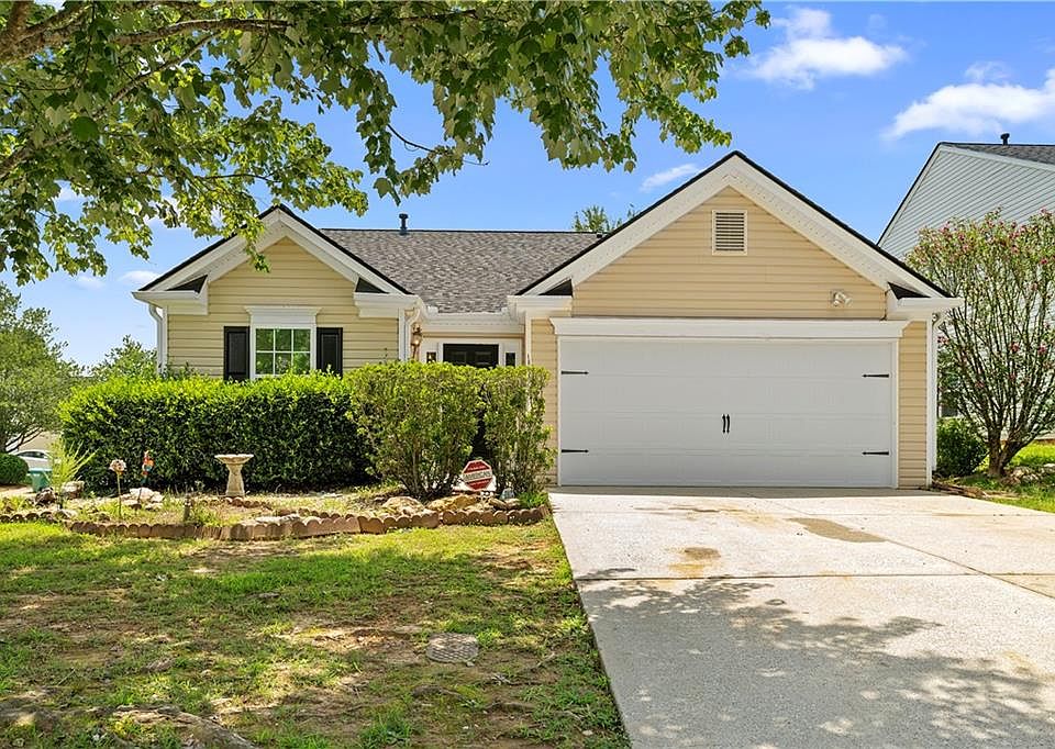 1st image of 110 Holly Mill Village Dr
