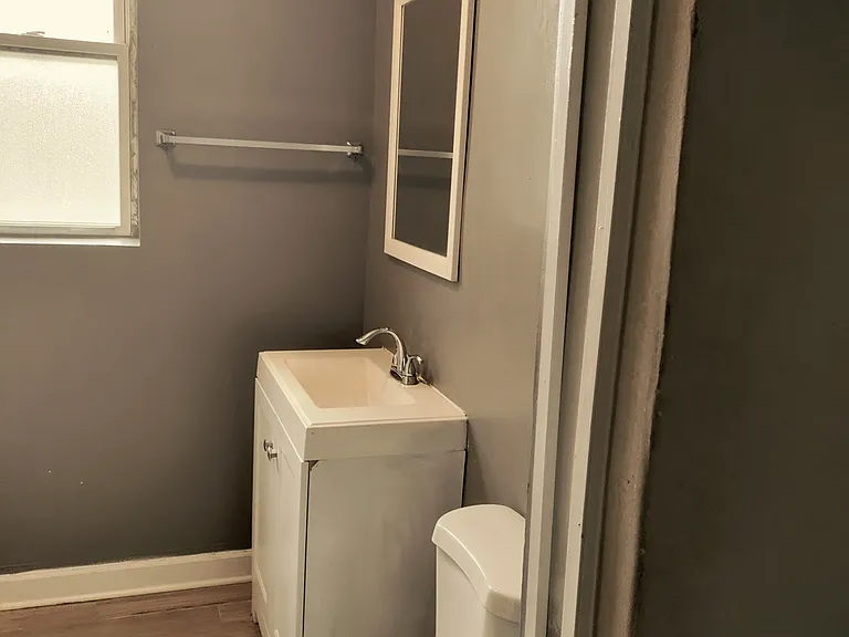 8915 S Exchange Ave #2 — Photo 6