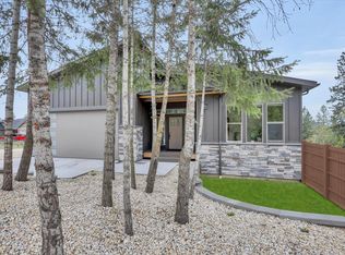 39980 Lake Summit Dr, Loon Lake, WA 99148