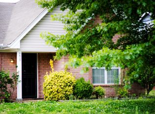 5625 Kentwood Dr, Horn Lake, MS 38637