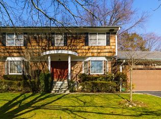 127 Bon Air Ave, New Rochelle, NY 10804